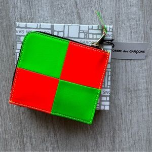 Fluorescent Square Classic Wallet in Green & Orange